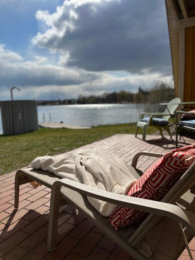 Ferien Direkt Am Wasser Mit Hund Krakow am See Exterior photo